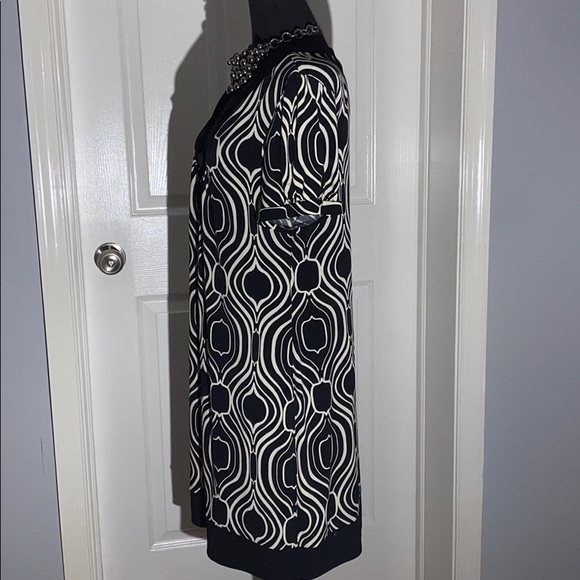 Enfocus Studio Dress - Picture 3 of 5